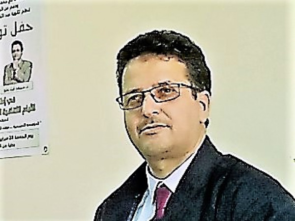 شقوق مضيئة بقلم:محمد ايت علو شقوق مضيئة بقلم:محمد ايت علو