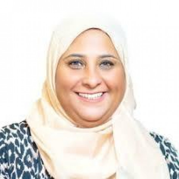 المرأة المصرية دعامة الاستقرار السياسي و الاقتصادي بقلم: أ. فاطمة الفار