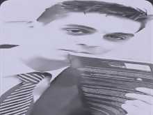 لخُطاي أصَداء  الشاعر أيمن أمين أبو لبدة